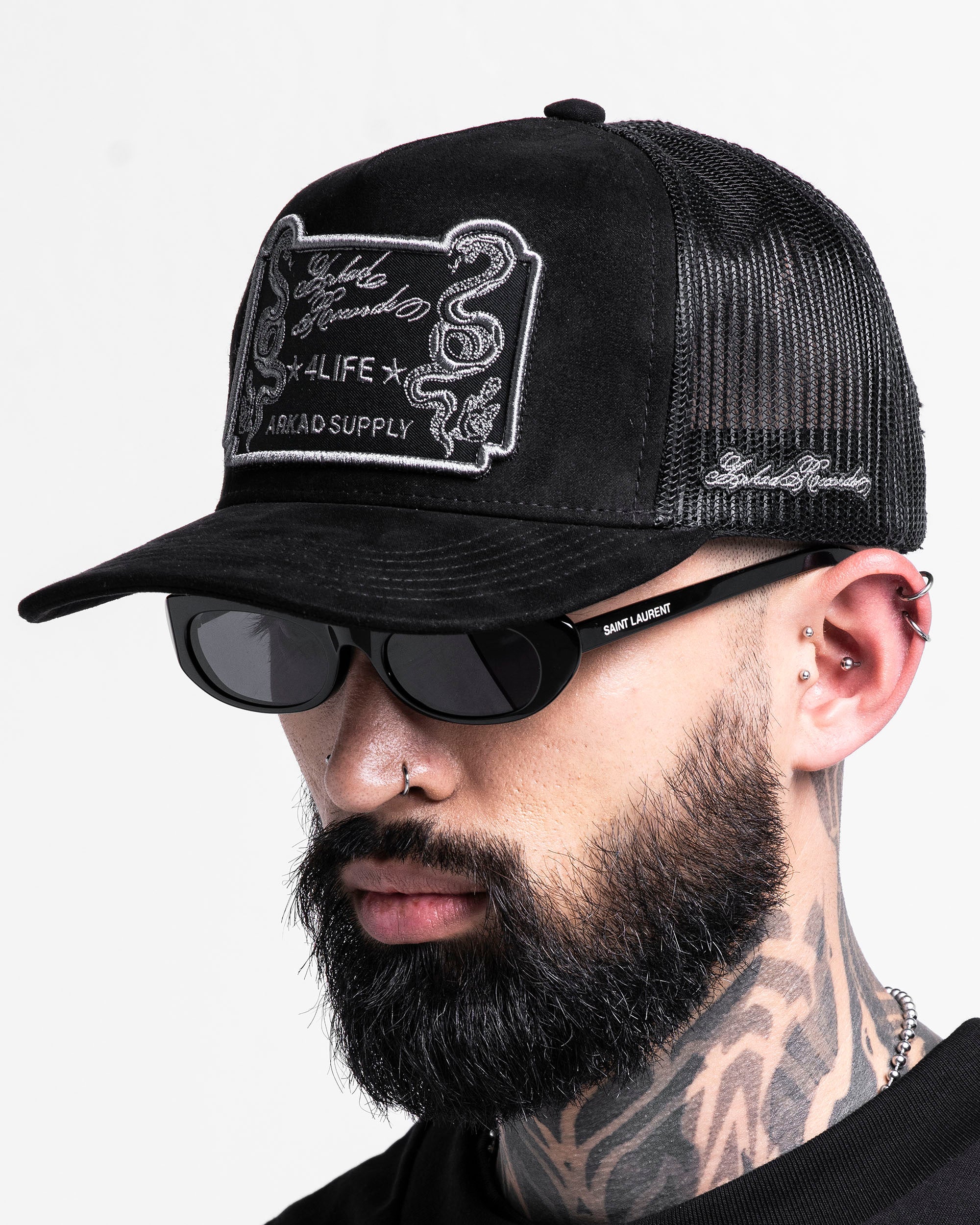 Gorra Velvet Negra Snakes - Image 10